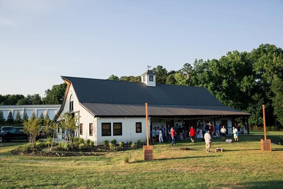 Barn daytime guests at White Fallow Estate